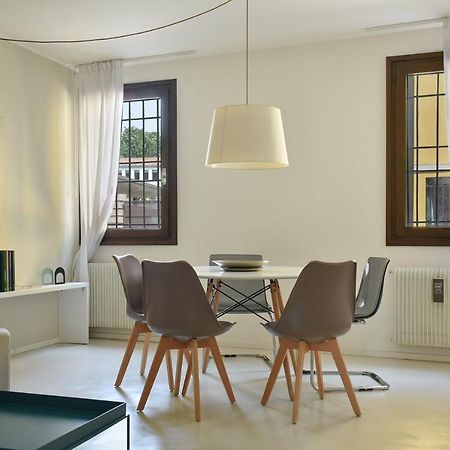 Welc-Om Casa Anna Apartment ปาโดวา ภายนอก รูปภาพ