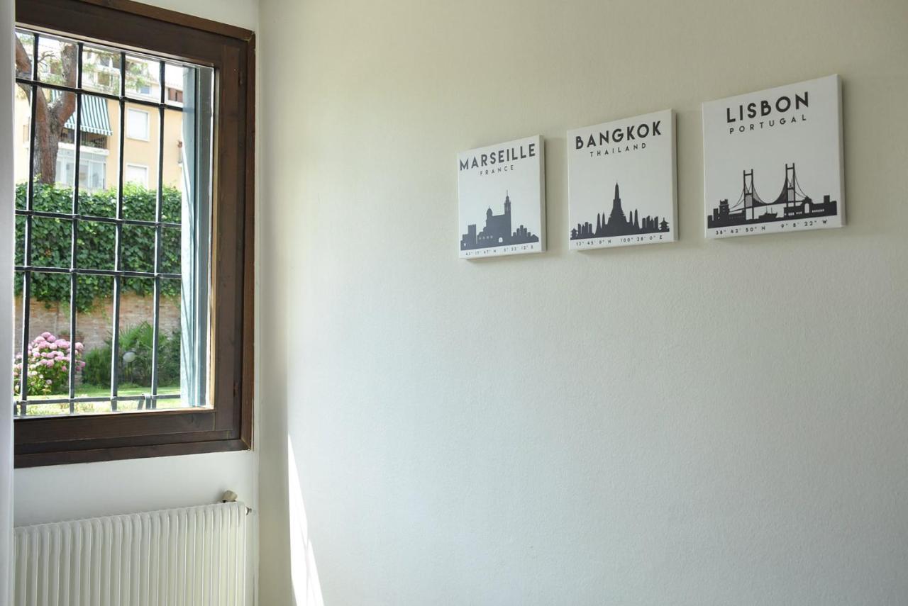 Welc-Om Casa Anna Apartment ปาโดวา ภายนอก รูปภาพ