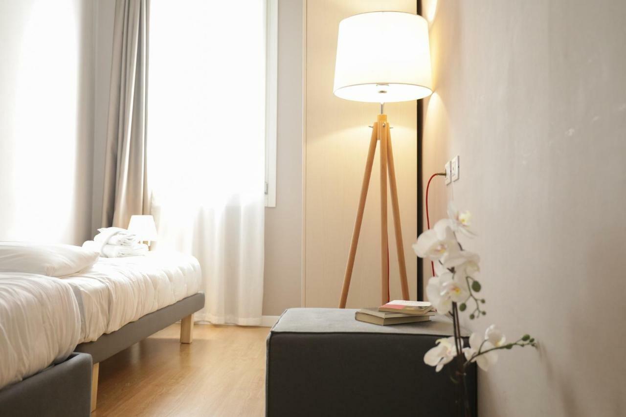Welc-Om Casa Anna Apartment ปาโดวา ภายนอก รูปภาพ