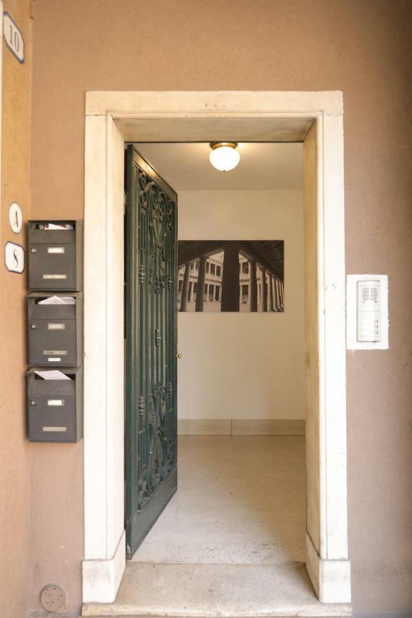 Welc-Om Casa Anna Apartment ปาโดวา ภายนอก รูปภาพ